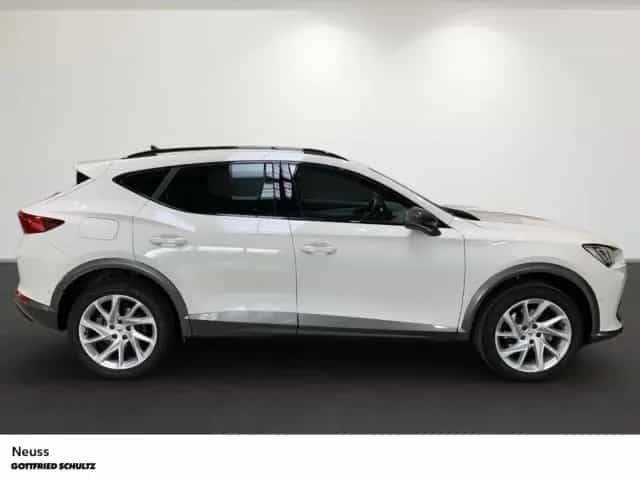 Cupra Formentor TSI DSG NAVI SITZHEIZUNG EINPARKHILFE 01/2024-photo-2