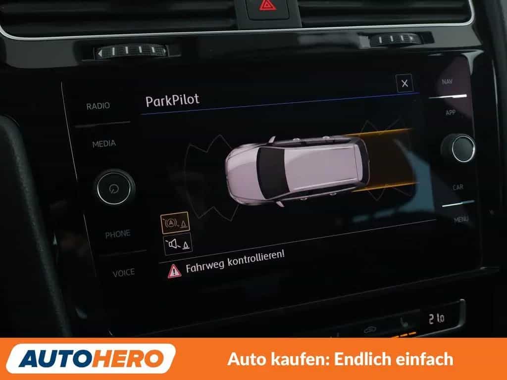 Volkswagen Golf VII 1.0 TSI Join*NAVI*PDC*SHZ*KLIMA* 10/2018-photo-21
