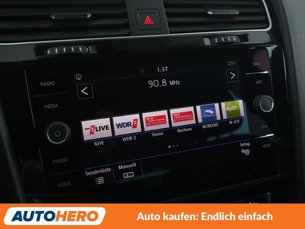 Volkswagen Golf VII 1.0 TSI Join*NAVI*PDC*SHZ*KLIMA* 10/2018-photo-22
