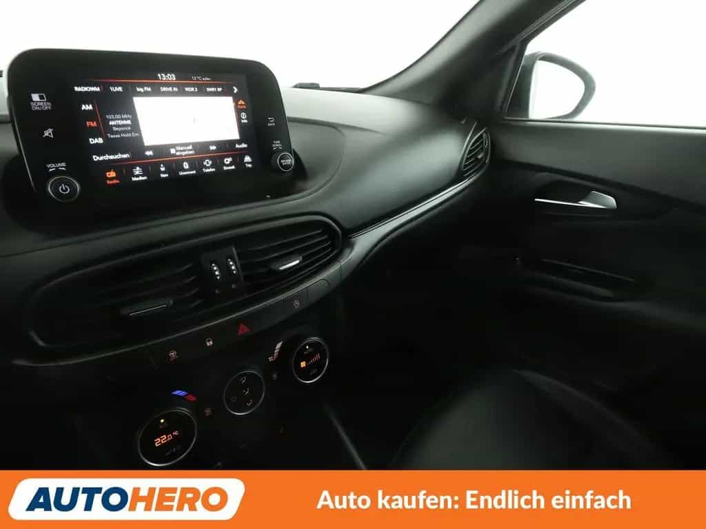 Fiat Tipo 1.4 Turbo S-Design*TEMPO*NAVI*CAM*PDC*KLIMA 11/2020-photo-24