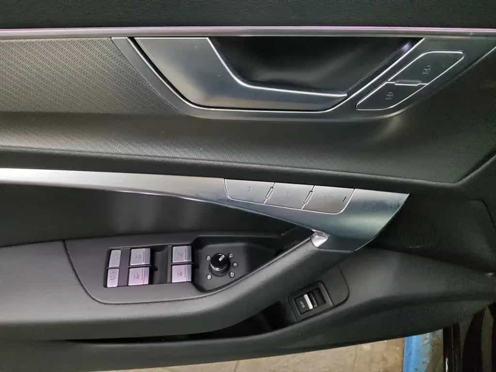 Audi A6 45 TFSI Qu. design Navi LED Leder RFK Shz 05/2021-photo-8