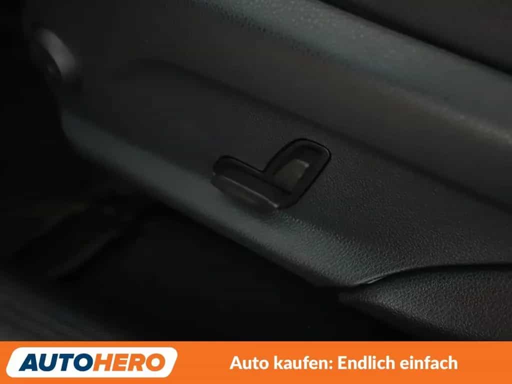 Mercedes-Benz GLC 200 GLC-Klasse GLC 200 4Matic Aut.*NAVI*LED*TEMPO* 10/2019-photo-29