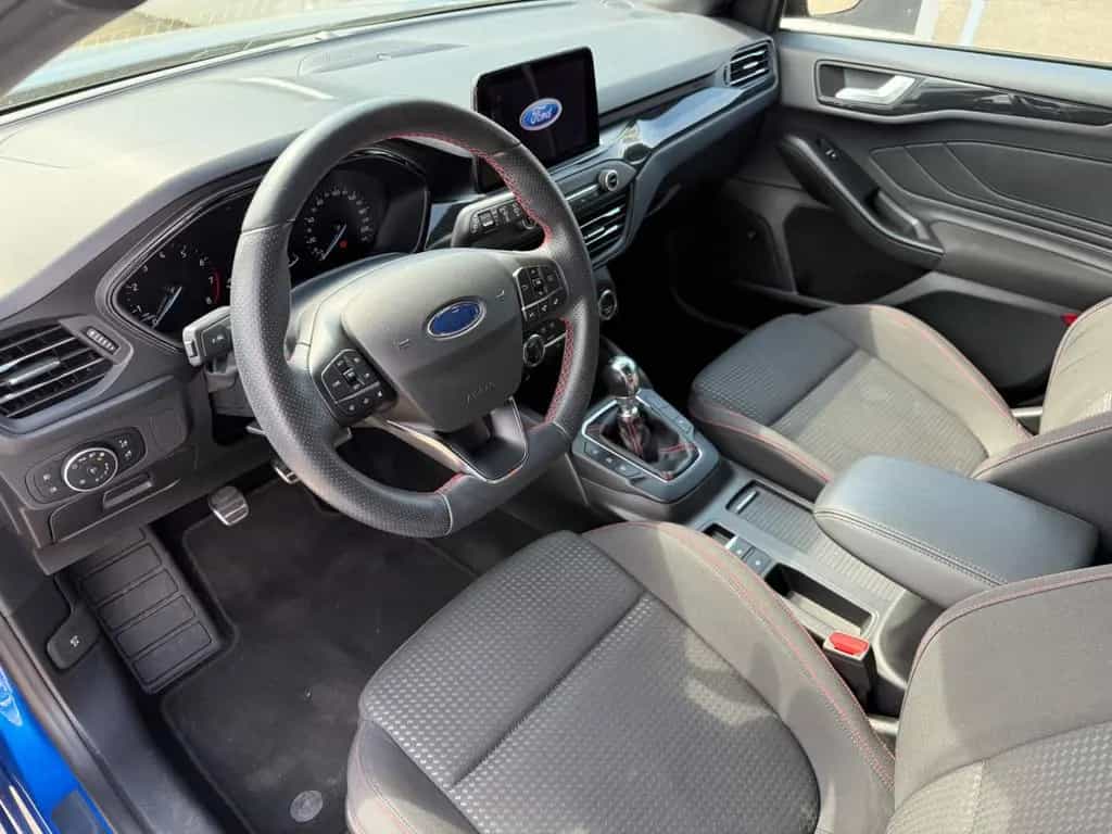 Ford Focus Lim. ST-Line 1 Hd+USB+SITZHEIZUNG+BC+MFL 04/2020-photo-4