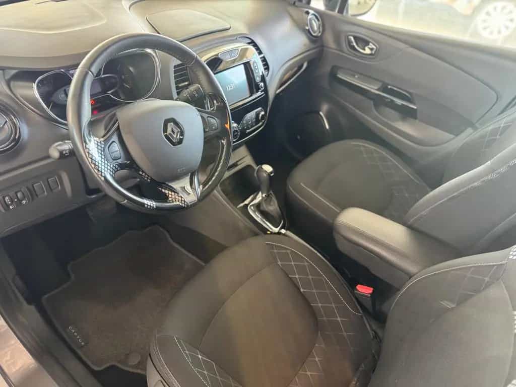 Renault Captur Luxe AHK Tüv Neu 07/2014-photo-10