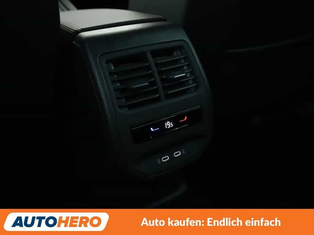Cupra Formentor 2.0 TSI VZ 4Drive Aut*NAVI*LED*ACC*CAM 06/2024-photo-21