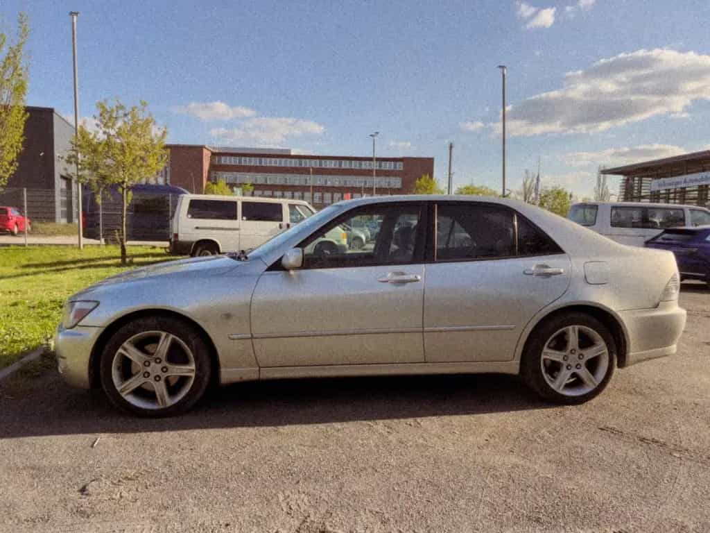 Lexus IS 200 Sport Automatik 08/1999-photo-2