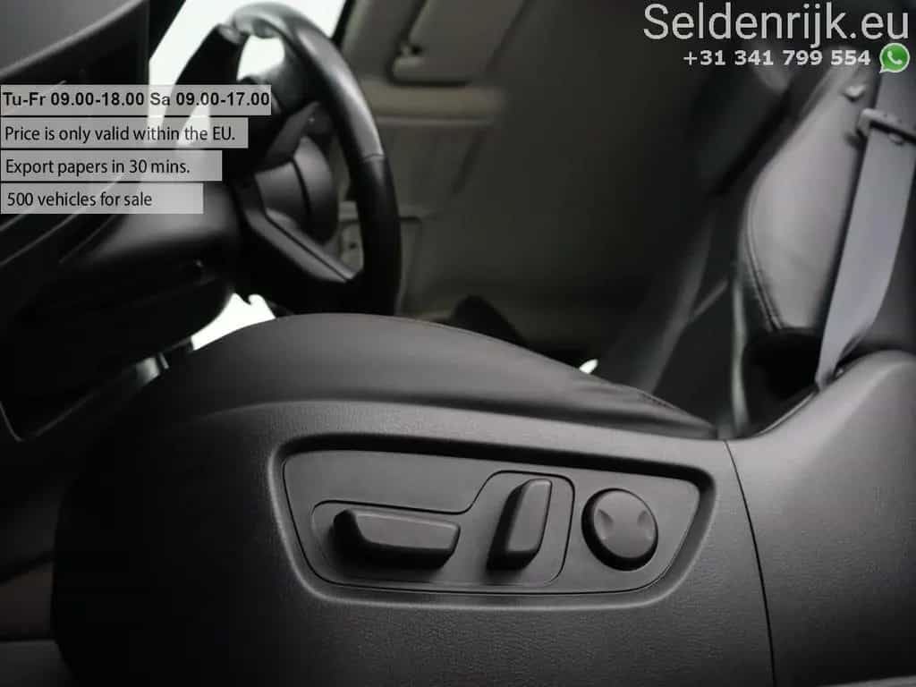 Mazda CX-30 2.0 e-SkyActiv-X M Hybrid Luxury | Leder | 01/2020-photo-5