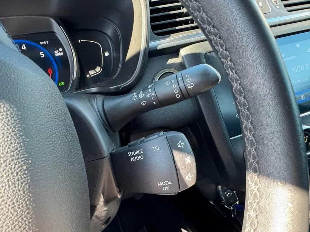 Renault Kadjar Limited Deluxe TCe 140 EDC | KAMERA 07/2020-photo-22