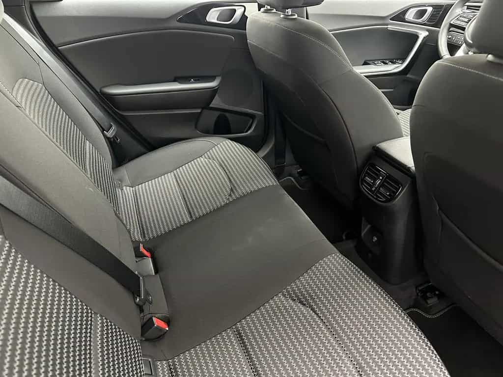 Kia cee'd / Ceed Spirit "1 HAND-NAVI-CAM-SITZH-CAR P 11/2025-photo-22