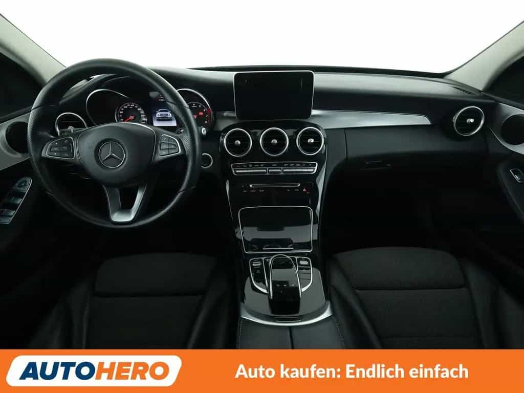 Mercedes-Benz C 180 CGI Avantgarde Aut.*NAVI*LED*PDC*SHZ* 07/2018-photo-11