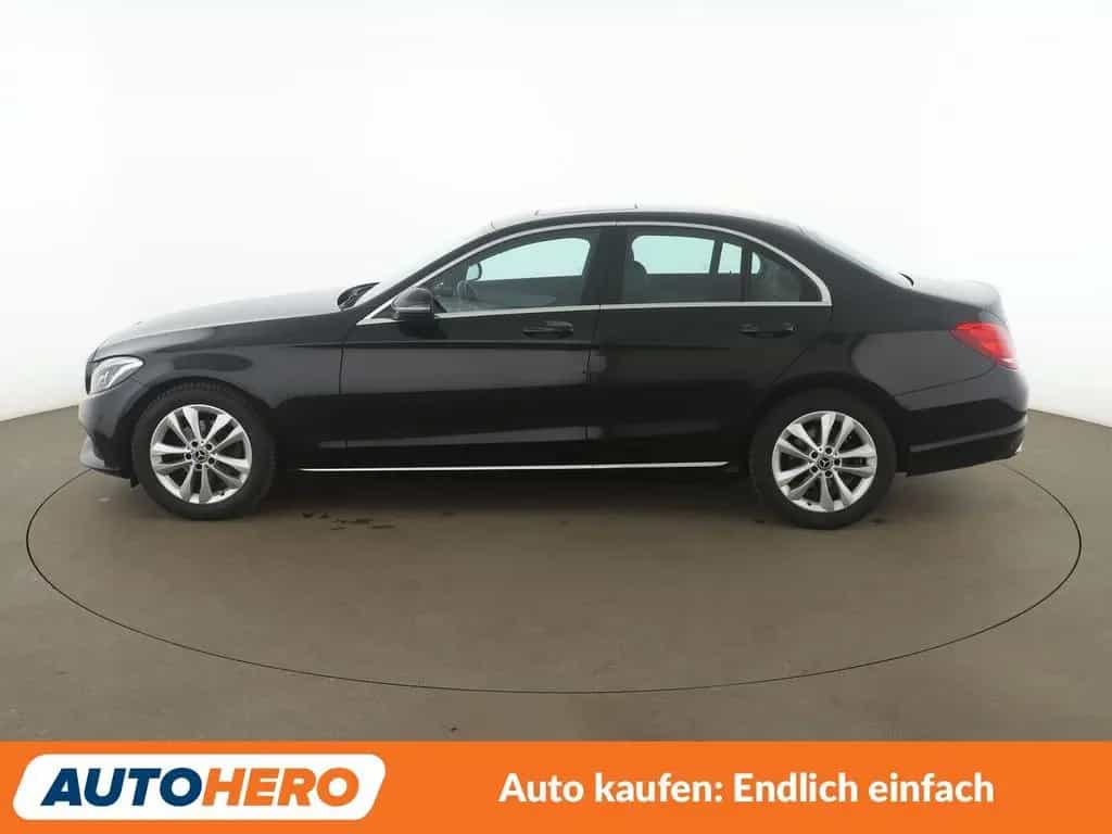 Mercedes-Benz C 180 CGI Avantgarde Aut.*NAVI*LED*PDC*SHZ* 07/2018-photo-2