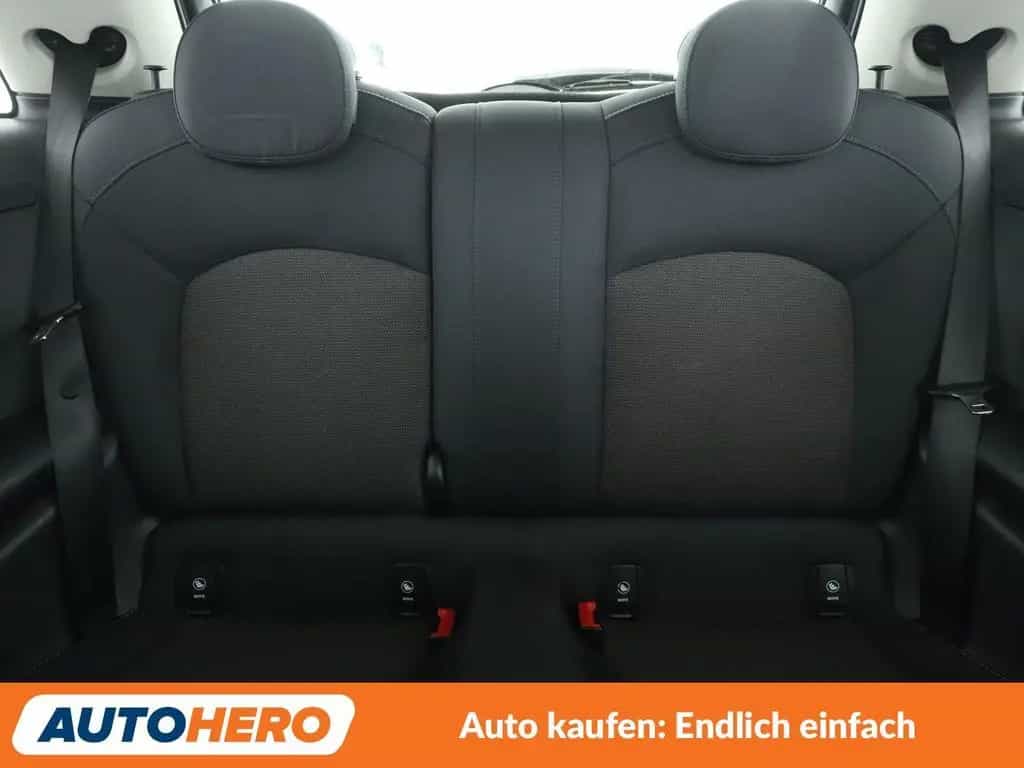 MINI Cooper D *NAVI*CAM*SHZ*KLIMA*ALU* 09/2018-photo-15
