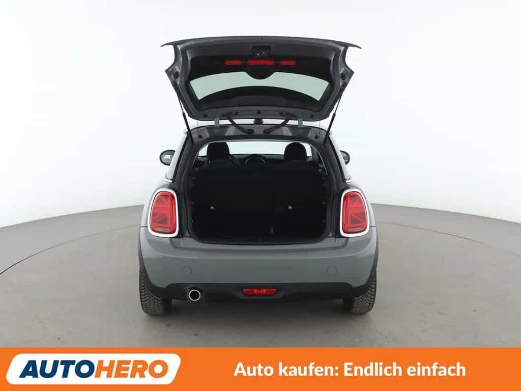 MINI Cooper D *NAVI*CAM*SHZ*KLIMA*ALU* 09/2018-photo-16