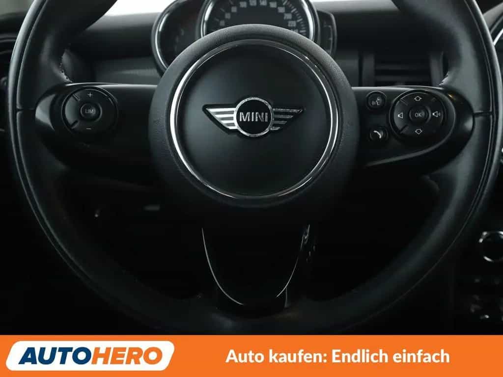 MINI Cooper D *NAVI*CAM*SHZ*KLIMA*ALU* 09/2018-photo-18