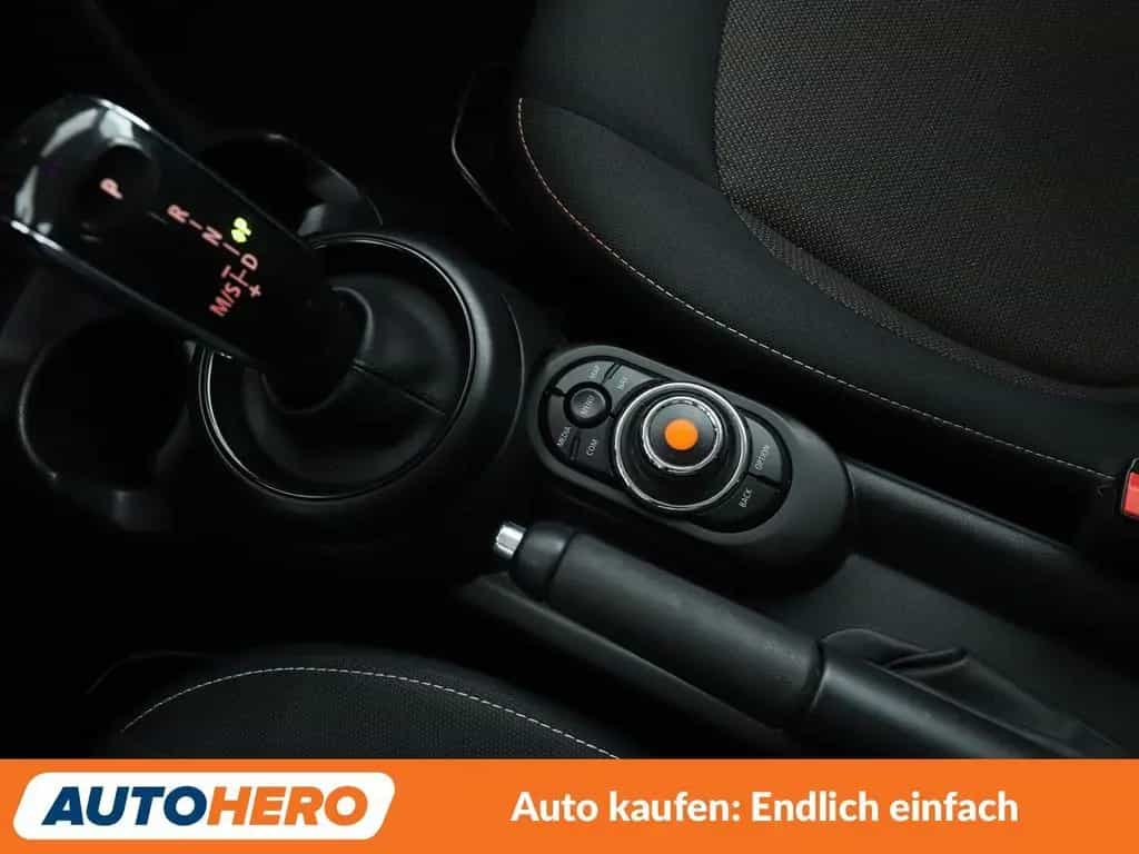 MINI Cooper D *NAVI*CAM*SHZ*KLIMA*ALU* 09/2018-photo-23