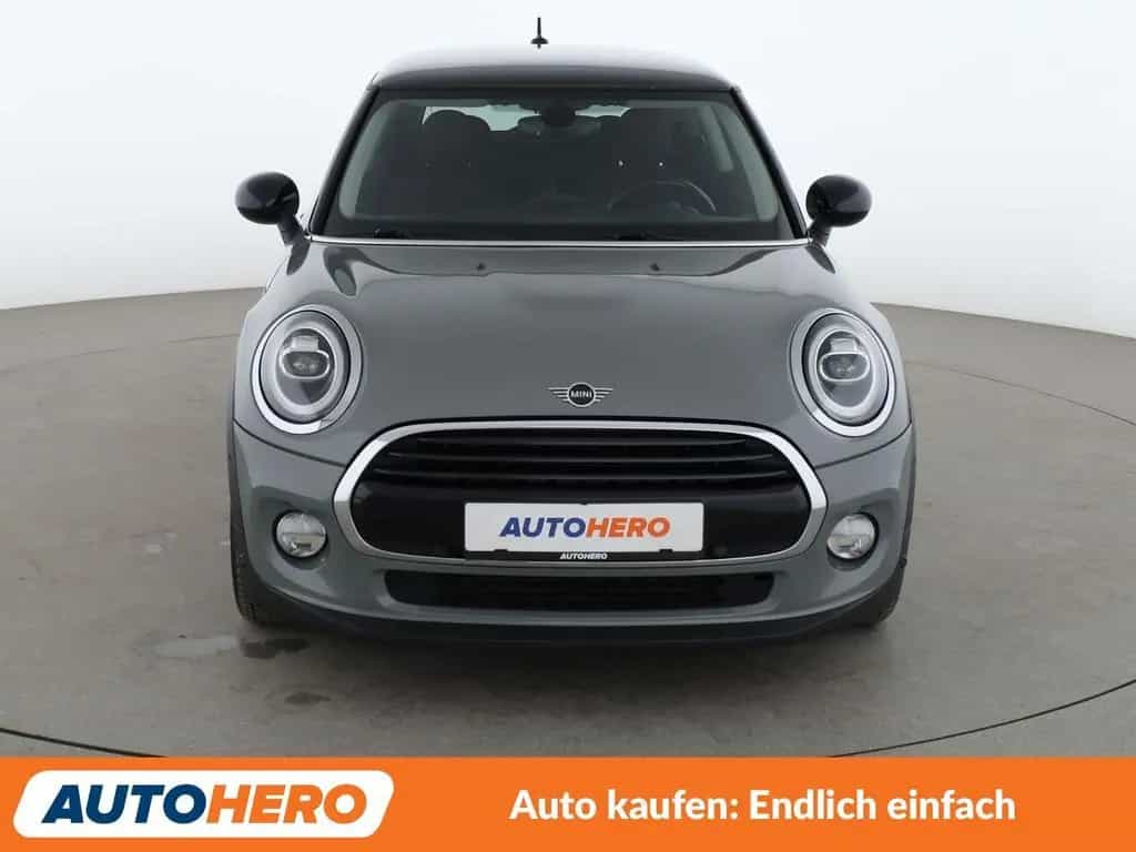 MINI Cooper D *NAVI*CAM*SHZ*KLIMA*ALU* 09/2018-photo-8