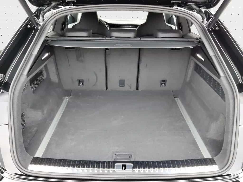 Audi RS Q8 SUV performance AHK*305kmh*FahrwerkAdv*StH null-photo-10
