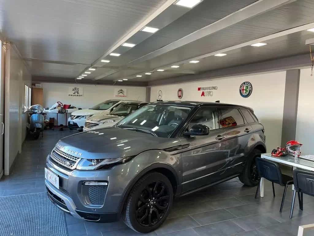 Land Rover Range Rover Rover Evoque 2.0 TD4 150 CV 5p. 11/2018-photo-2
