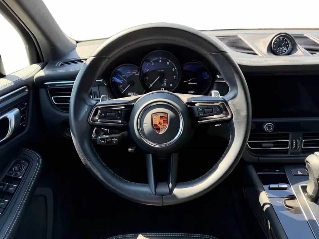 Porsche Macan Panorama AHK 20 zoll 03/2023-photo-10