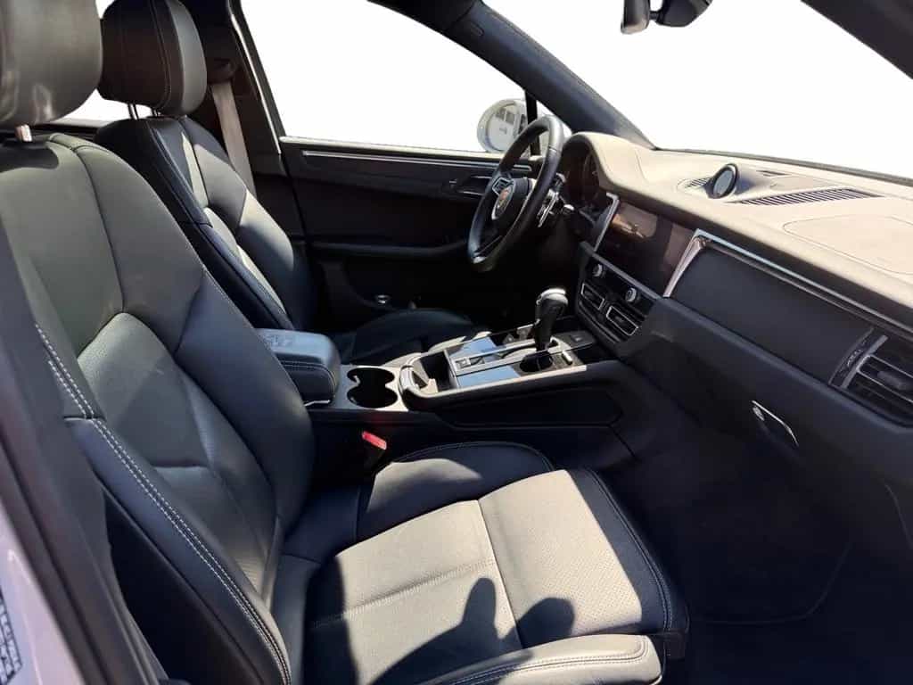Porsche Macan Panorama AHK 20 zoll 03/2023-photo-13
