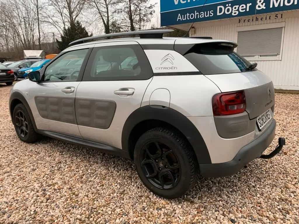 Citroën C4 Cactus Feel Edition *Scheckheft *Navi *Kamera 09/2015-photo-8