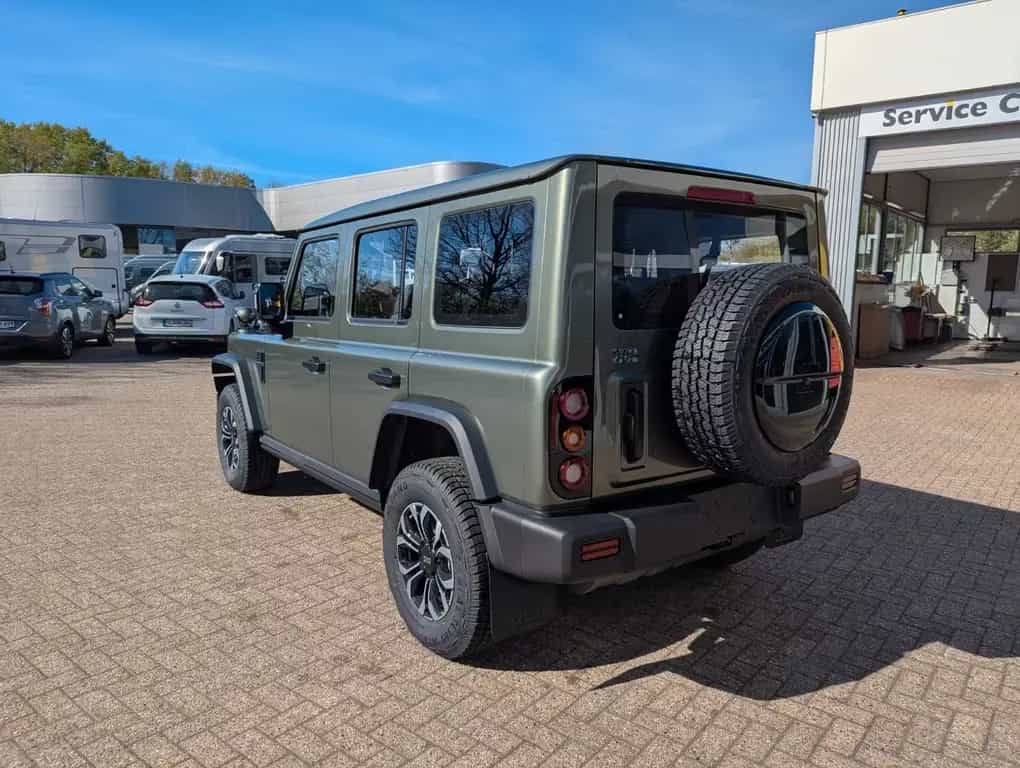 BAW 212 , 4x4, Automatik / Sofort Lieferbar!! null-photo-3