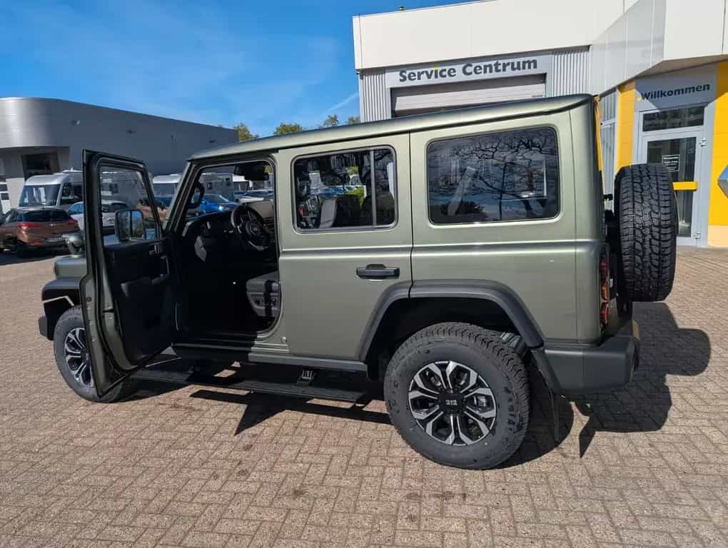 BAW 212 , 4x4, Automatik / Sofort Lieferbar!! null-photo-7