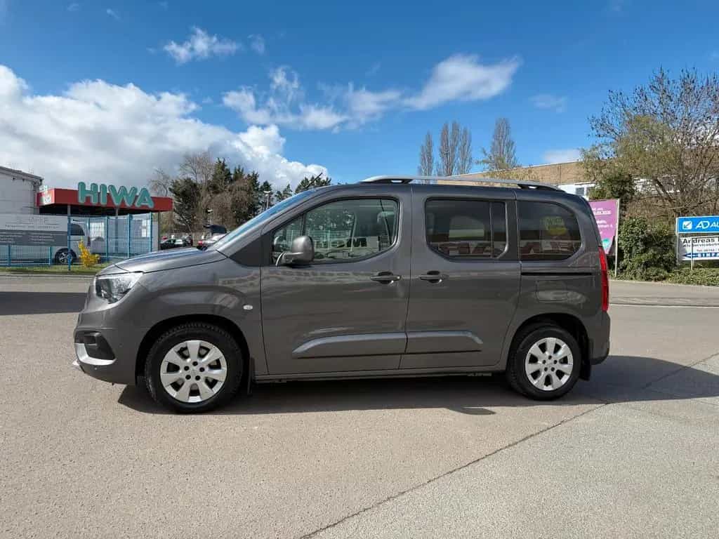 Opel Combo Life 1.5 CDTi INNOVATION Automatik (AHK) 06/2019-photo-1