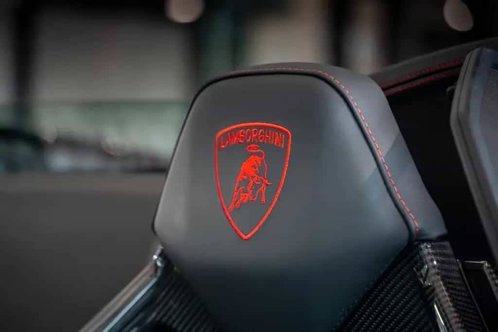 Lamborghini Huracán EVO SPYDER AWD |AERO-KIT|CARBON|LIFT|PPF 03/2022-photo-15