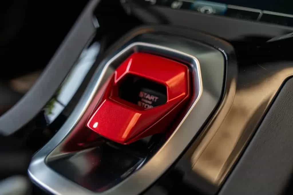 Lamborghini Huracán EVO SPYDER AWD |AERO-KIT|CARBON|LIFT|PPF 03/2022-photo-18