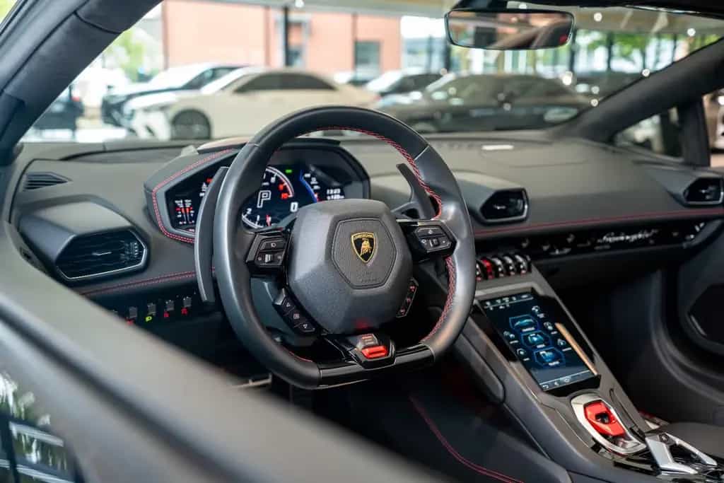 Lamborghini Huracán EVO SPYDER AWD |AERO-KIT|CARBON|LIFT|PPF 03/2022-photo-26