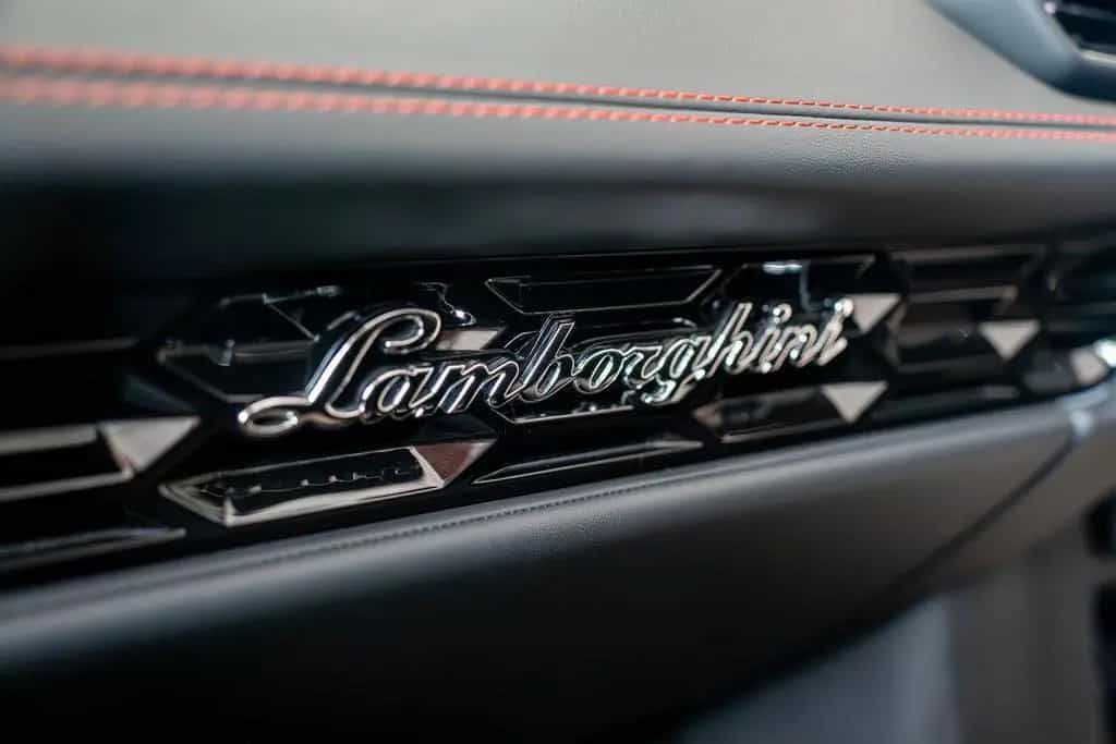 Lamborghini Huracán EVO SPYDER AWD |AERO-KIT|CARBON|LIFT|PPF 03/2022-photo-30