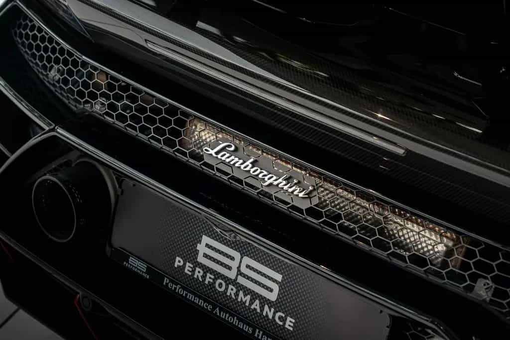 Lamborghini Huracán EVO SPYDER AWD |AERO-KIT|CARBON|LIFT|PPF 03/2022-photo-8