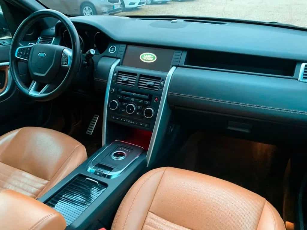 Land Rover Discovery Sport HSE Luxury 240PS* Vollasusstatt. 01/2019-photo-8