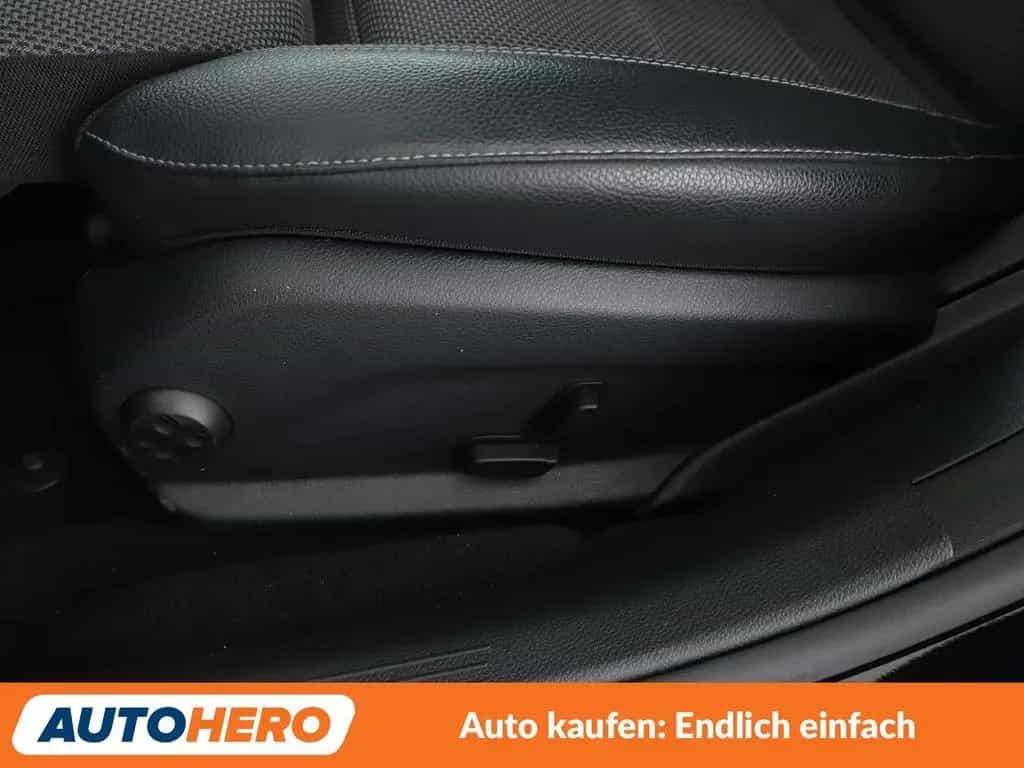 Mercedes-Benz E 200 T Avantgarde Aut.*LED*NAVI*TEMPO*CAM*PDC* 09/2019-photo-27