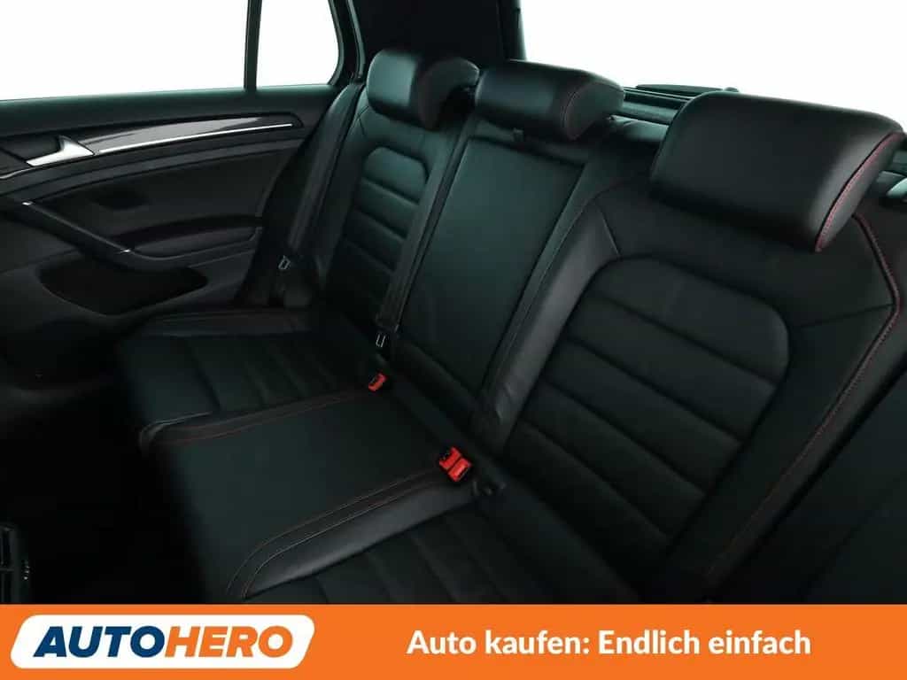 Volkswagen Golf 2.0 TFSI GTI Performance BlueMotion *NAV*ACC*PDC 02/2016-photo-13