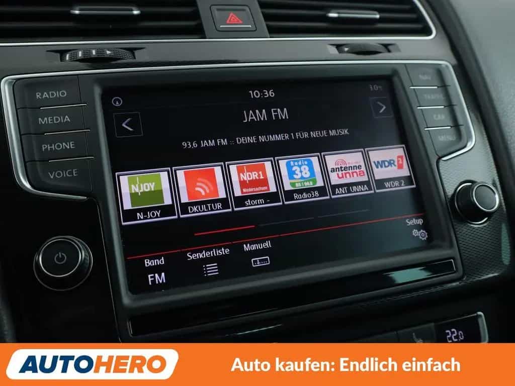 Volkswagen Golf 2.0 TFSI GTI Performance BlueMotion *NAV*ACC*PDC 02/2016-photo-21