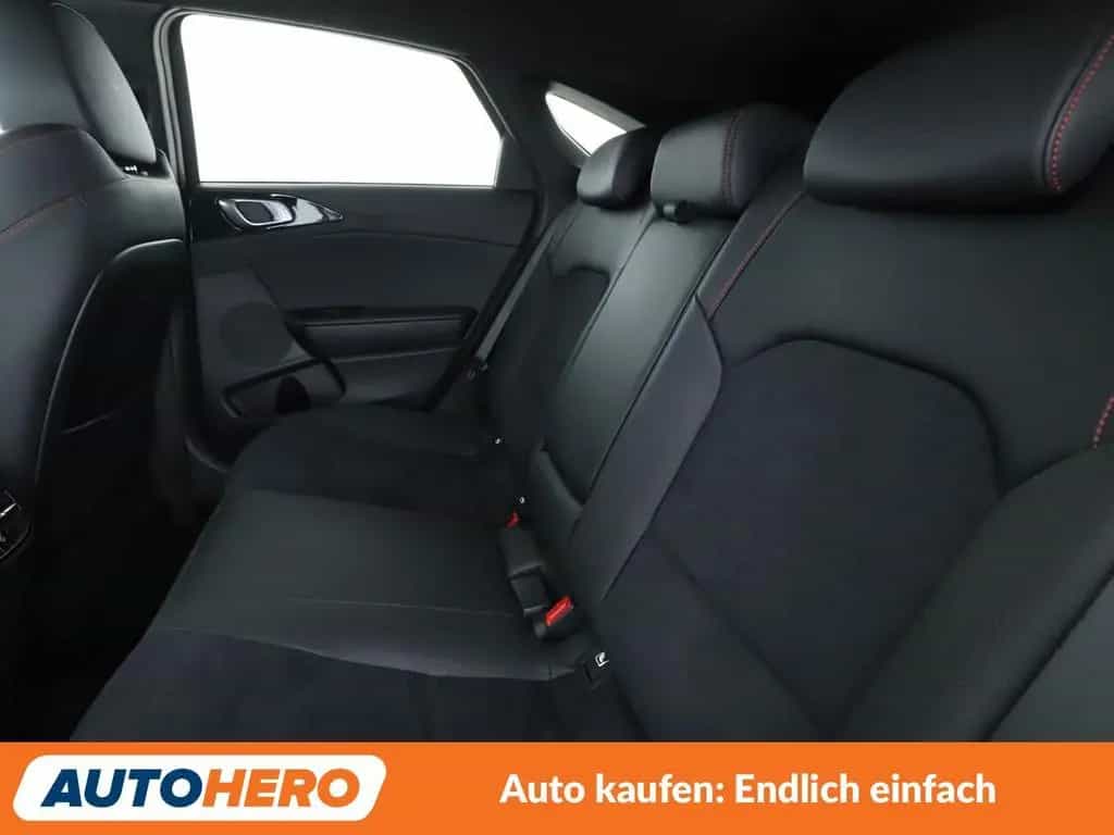 Kia ProCeed 1.6 TGDI GT Aut*NAVI*LED*ACC*CAM*PDC* 09/2021-photo-8