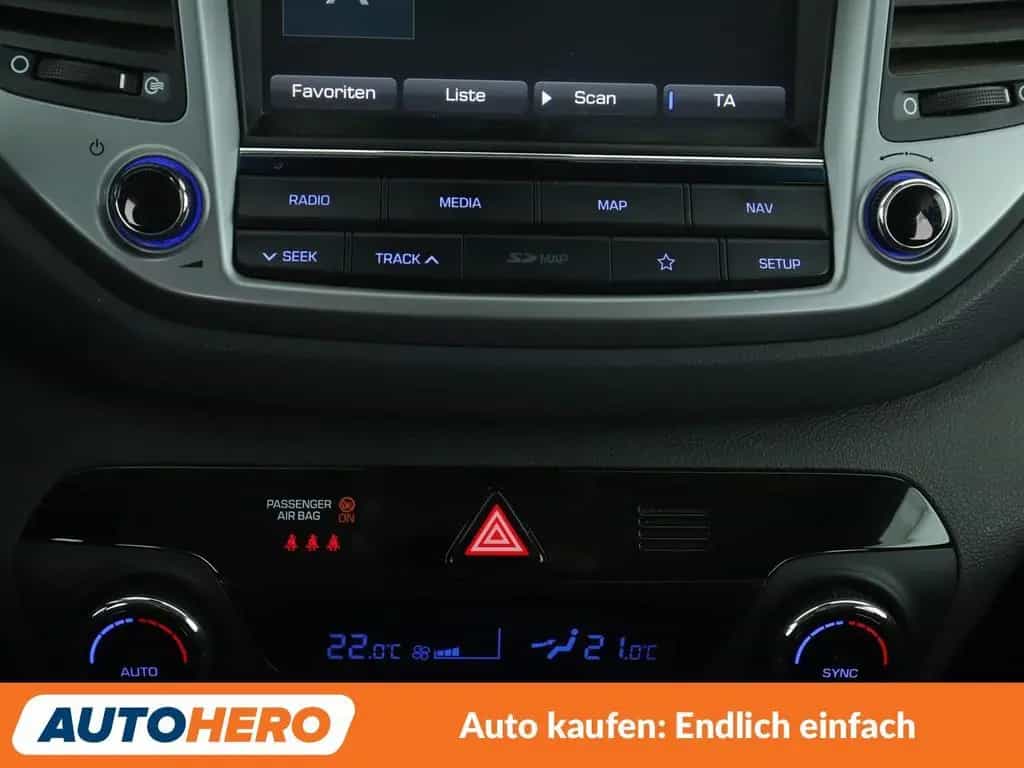 Hyundai Tucson 1.6 Classic blue 2WD*NAVI*TEMPO*CAM*PDC* 08/2018-photo-22