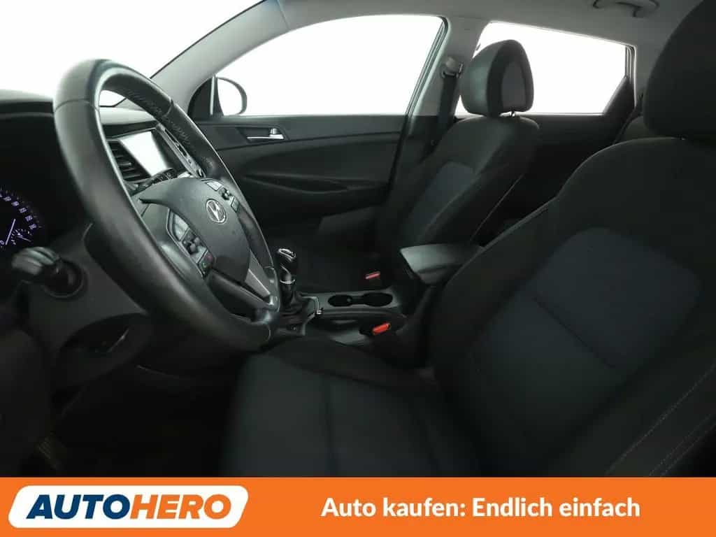 Hyundai Tucson 1.6 Classic blue 2WD*NAVI*TEMPO*CAM*PDC* 08/2018-photo-9