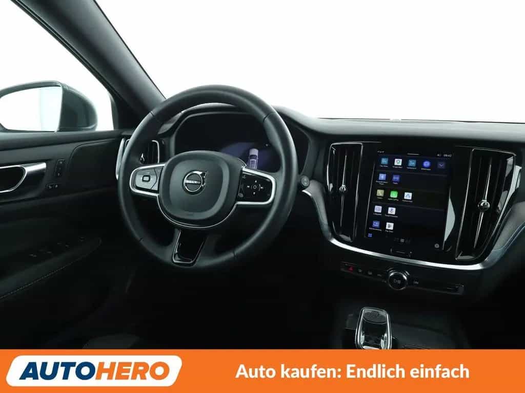Volvo V60 2.0 B4 Plus Bright Aut.*NAV*LED*TEMP*360CAM* 09/2022-photo-12