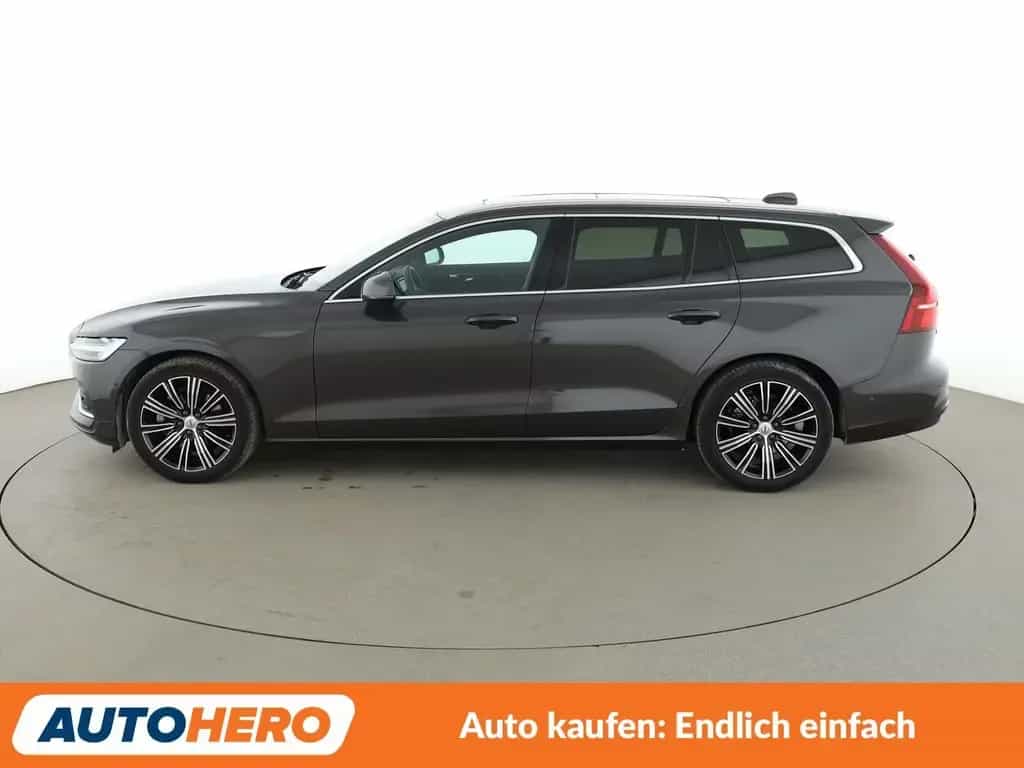 Volvo V60 2.0 B4 Plus Bright Aut.*NAV*LED*TEMP*360CAM* 09/2022-photo-2