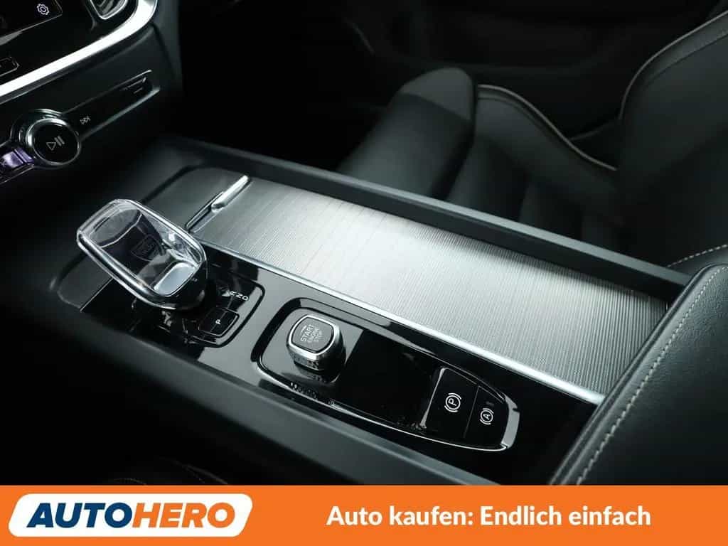 Volvo V60 2.0 B4 Plus Bright Aut.*NAV*LED*TEMP*360CAM* 09/2022-photo-23
