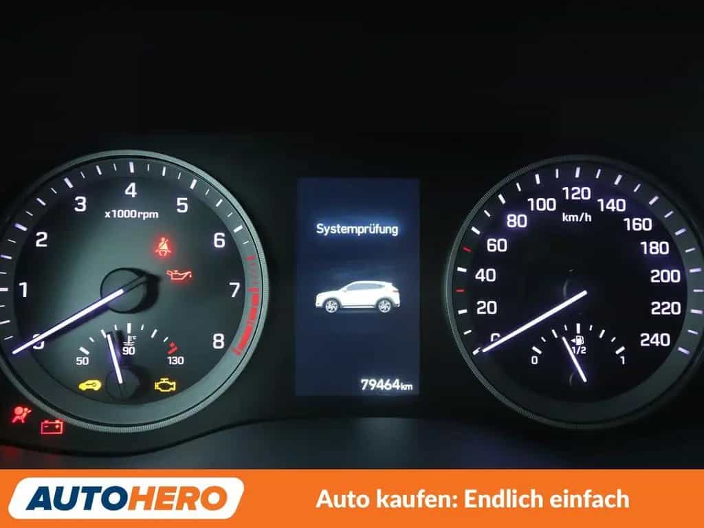 Hyundai Tucson 1.6 TGDI Premium 2WD Aut.*NAVI*LED*TEMPO* 10/2018-photo-19