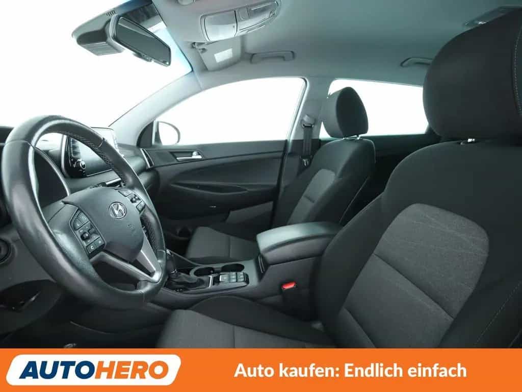 Hyundai Tucson 1.6 TGDI Premium 2WD Aut.*NAVI*LED*TEMPO* 10/2018-photo-9