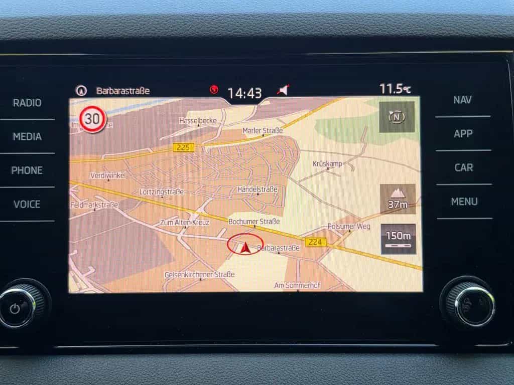 Skoda Karoq Style*1.HD*Navi*LED*Kamera*ACC*DAB*R&L.Sen 04/2019-photo-21