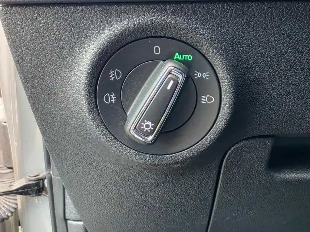 Skoda Karoq Style*1.HD*Navi*LED*Kamera*ACC*DAB*R&L.Sen 04/2019-photo-28