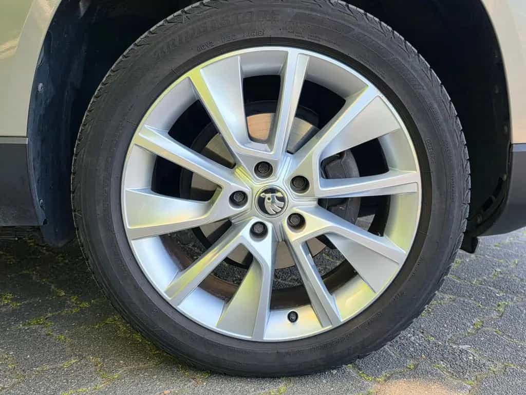 Skoda Karoq Style*1.HD*Navi*LED*Kamera*ACC*DAB*R&L.Sen 04/2019-photo-39