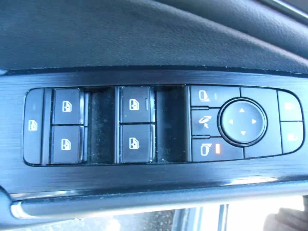 Nissan Qashqai N-Connecta*WINTERPAKET* 02/2022-photo-9