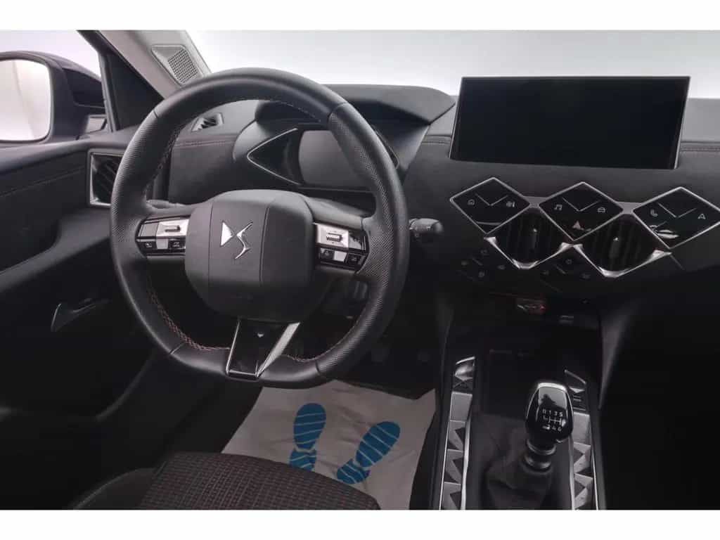 DS Automobiles DS3 1.2PureTech 100 Performance Line+LED+CARPLAY 03/2024-photo-11